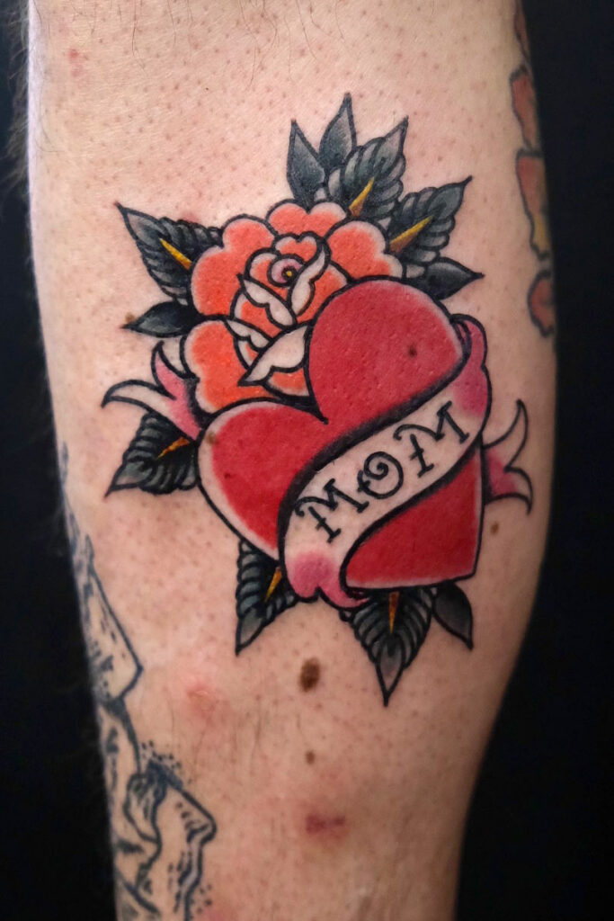 Mom Heart as traditional tattoo 