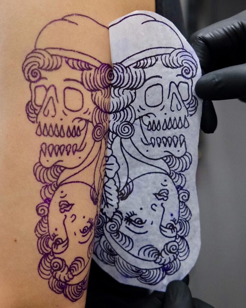 Stencil-Motiv mit Frauenkopf und Schädel – Walk-in Tattoo Design im Oldschool-Stil